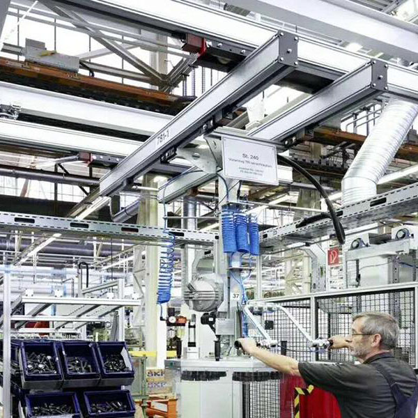 铝轨组合式起重机